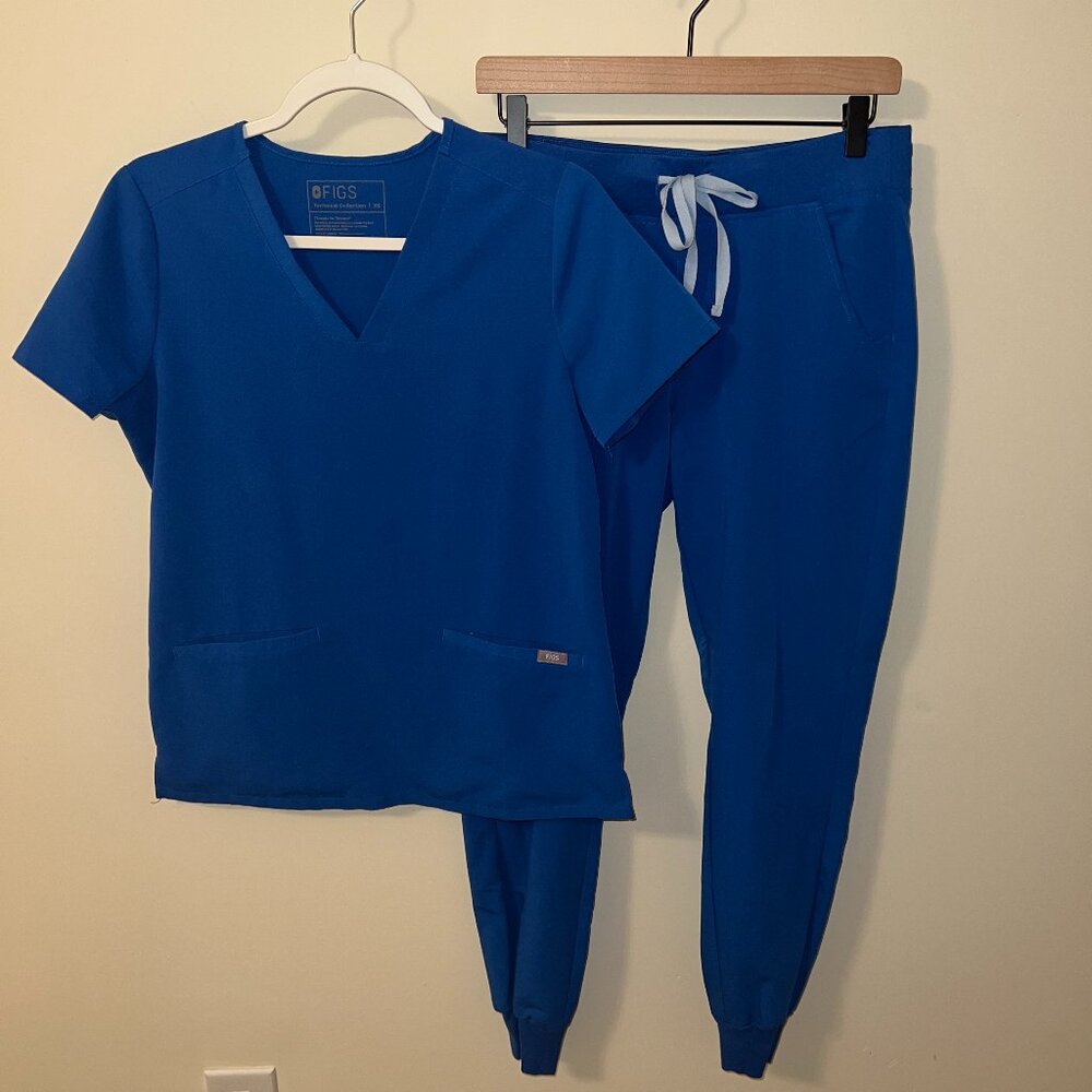 FIGS Scrub Set - Royal Blue